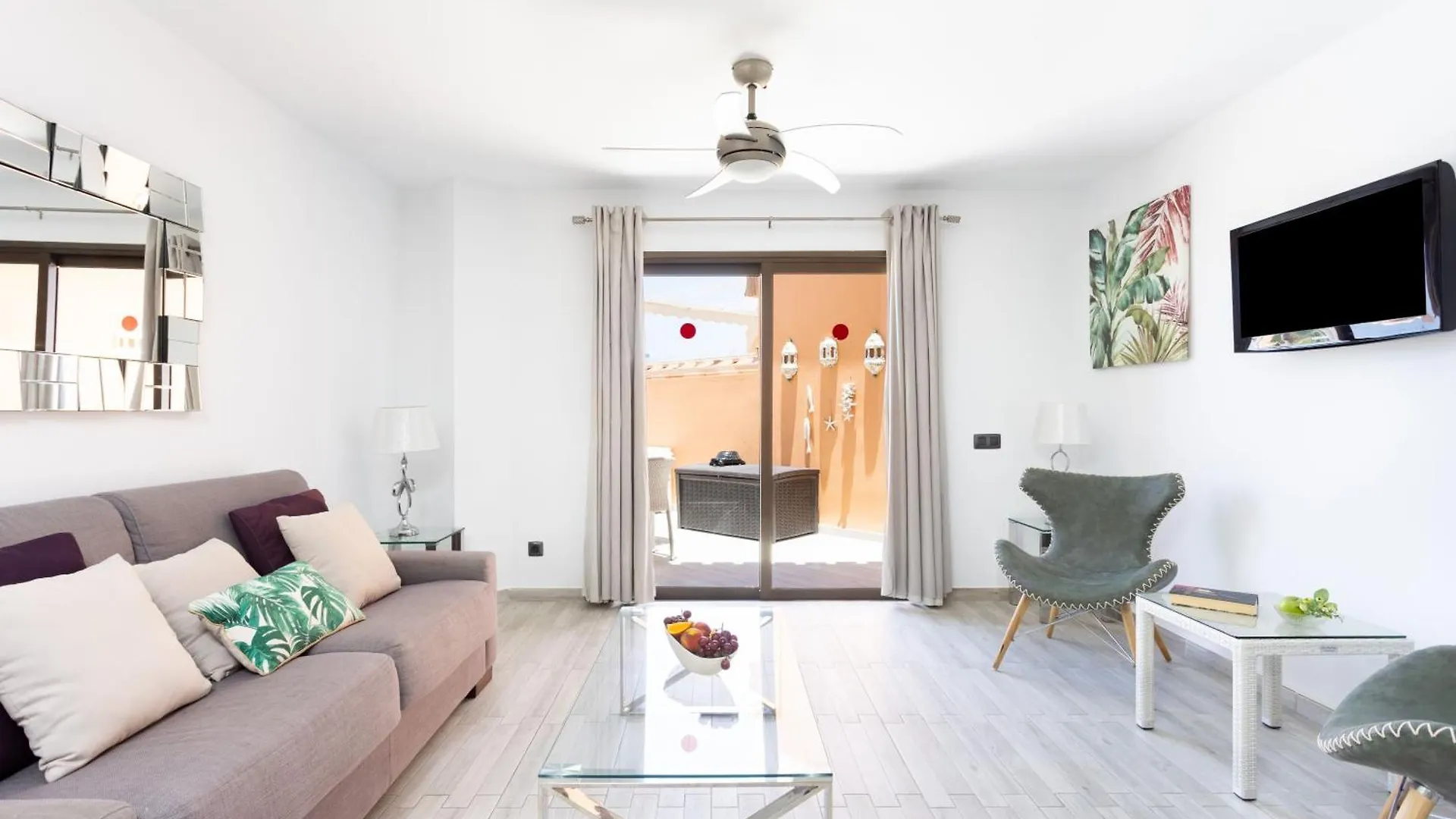 Lägenhet Moderne Wohnung Mit Meerblick Und Pool Playa de las Americas